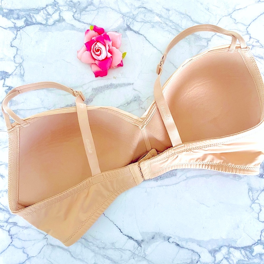 💕Aerie Nude Seamless Padded Crisscross Bra SZ 36DD - Picture 4 of 11